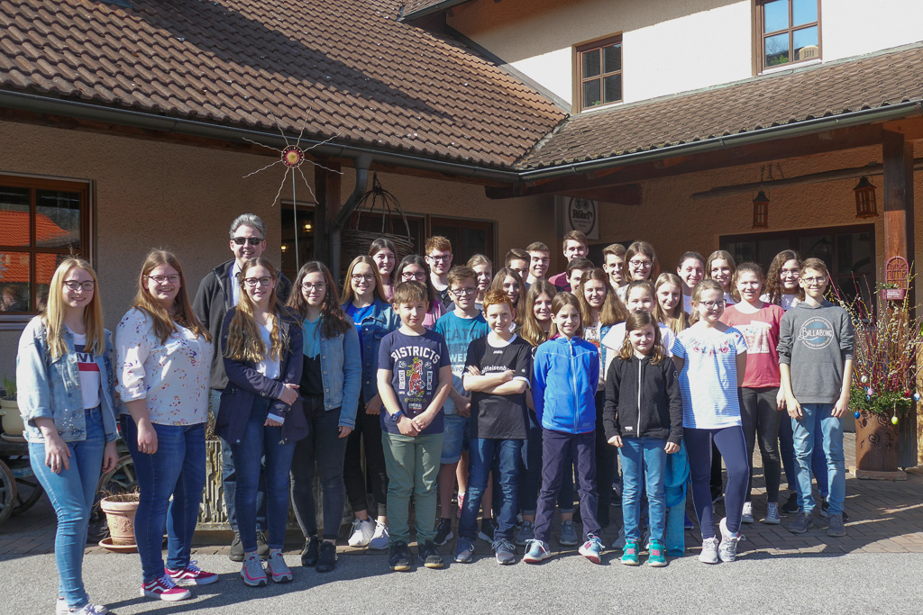 „Tag der Begegnung“ mit Ministranten aus der Pfarrei Siegenburg