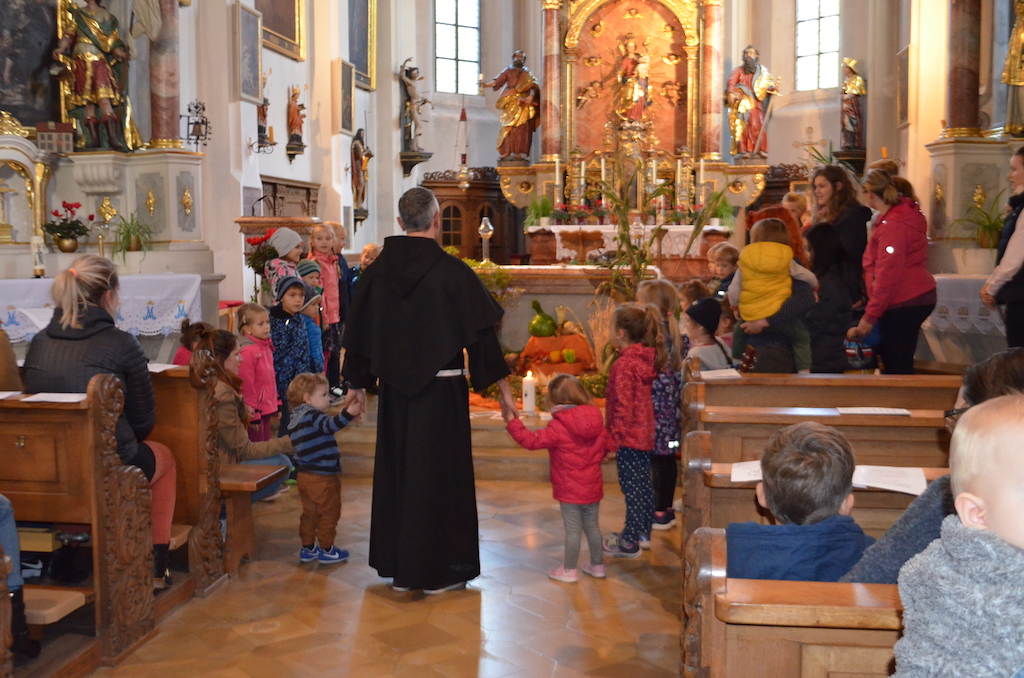 Erntedankfeier der Kinder